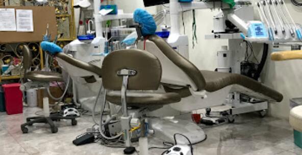 百齡牙醫診所