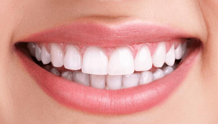 生理期牙齦腫怎麼辦？