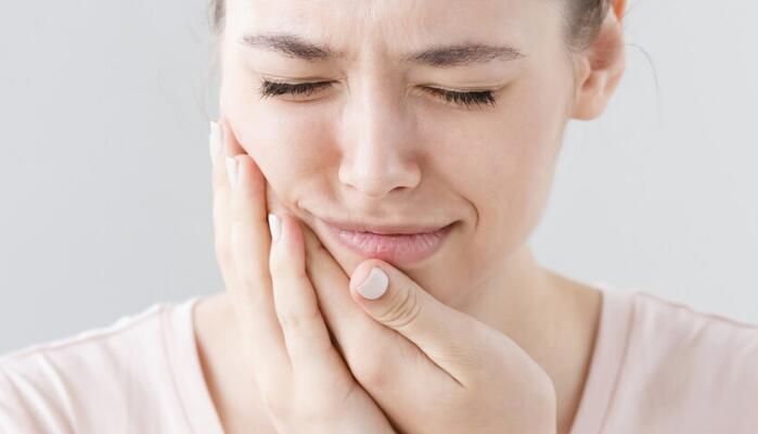 牙髓炎會自己好嗎？